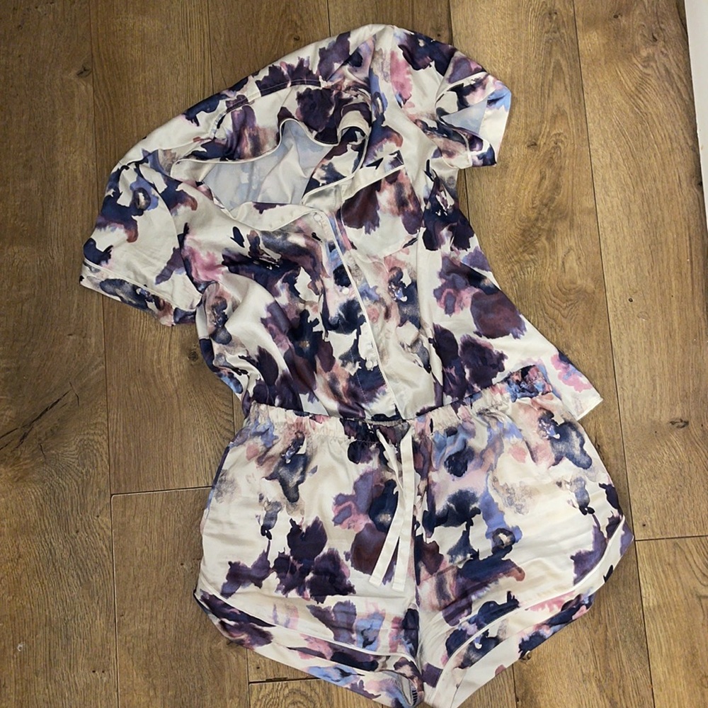The stars above pajama set